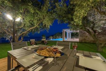 villas-in-zakynthos_7.jpg